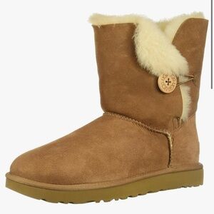 UGG Women's Bailey Button II Boot